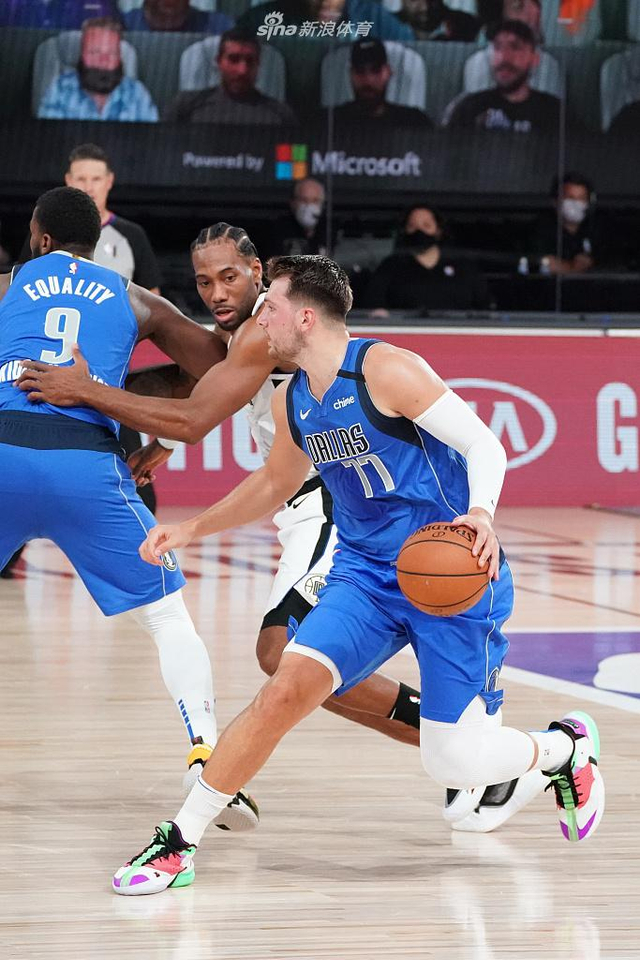 足球的一个 足球的一个