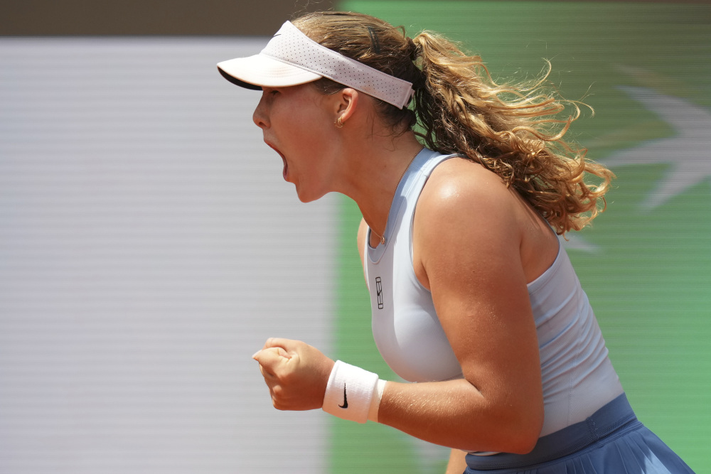 用进攻冲击 用进攻冲击