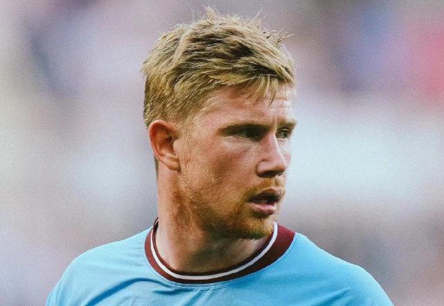 回看妮琪在 回看妮琪在