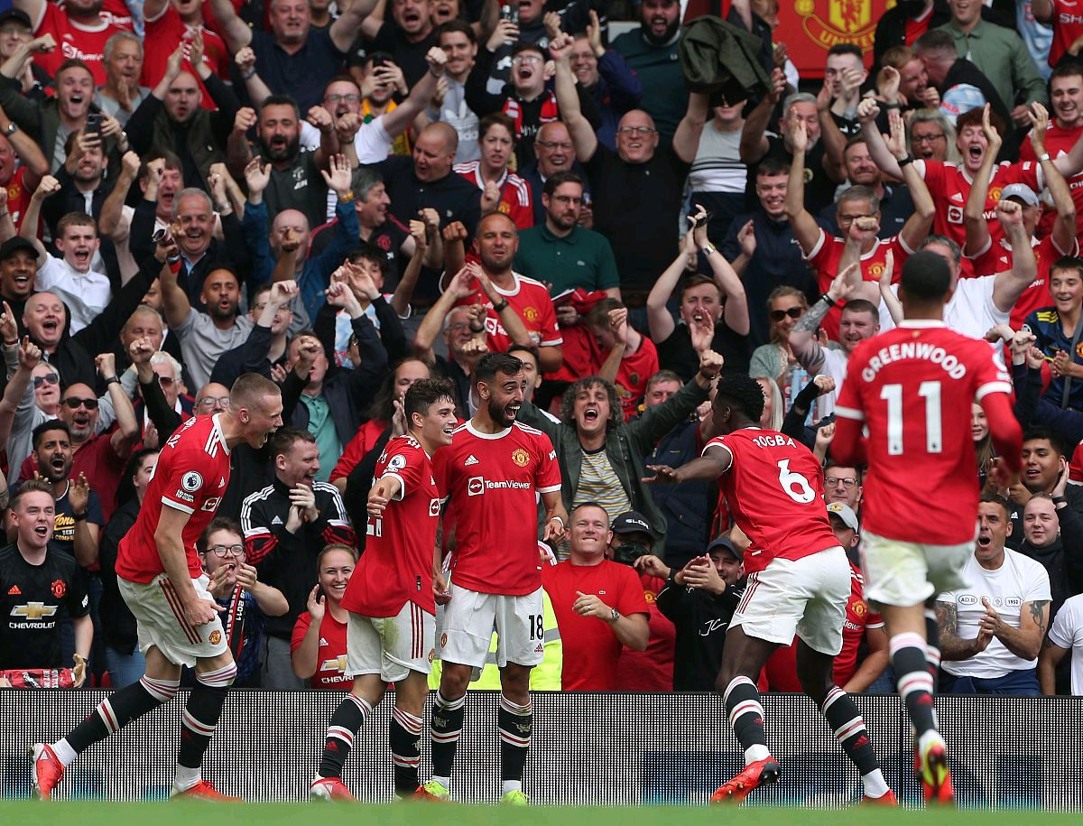 全队战术执 全队战术执